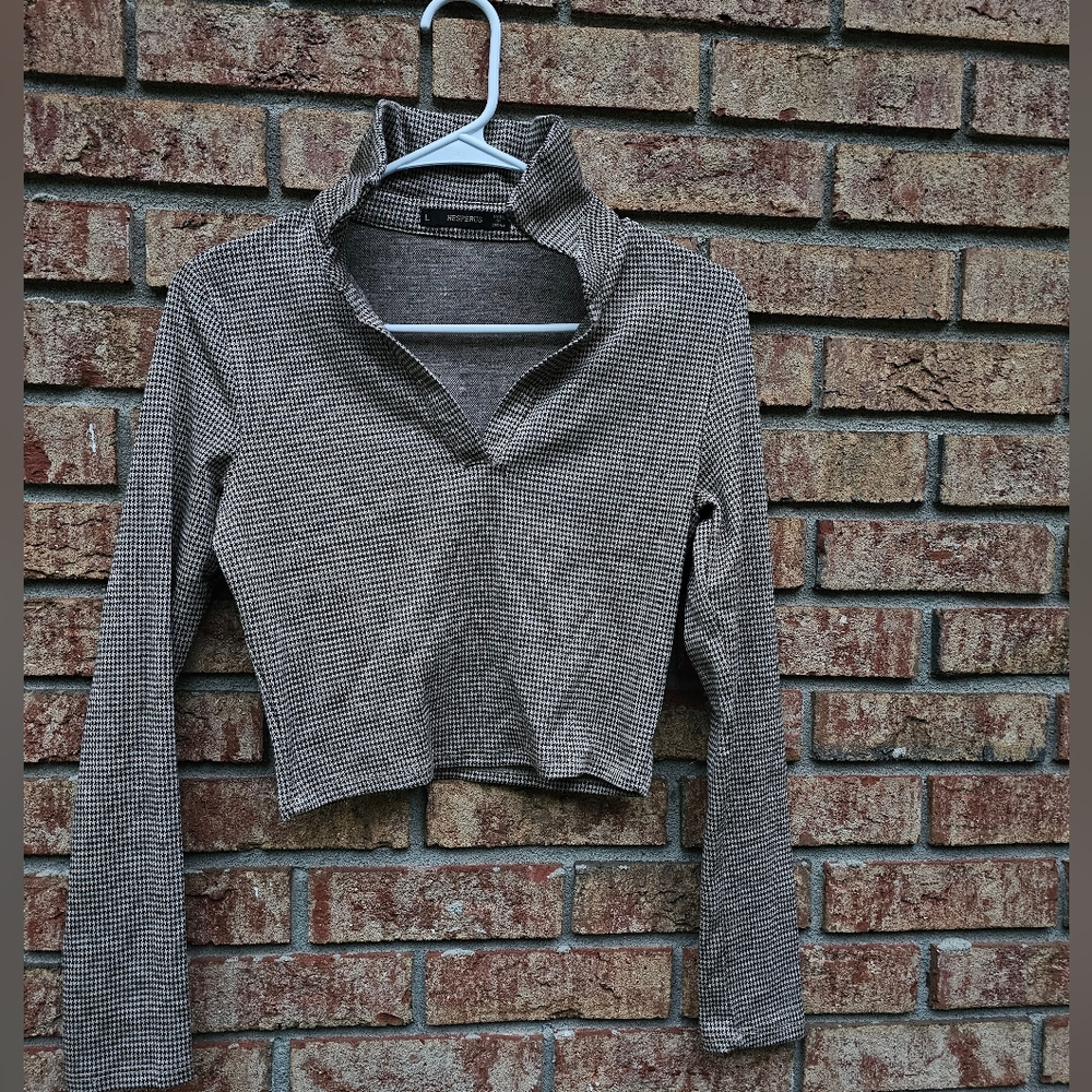 HESPERUS CROP TOP LONG STEEVE TOP
